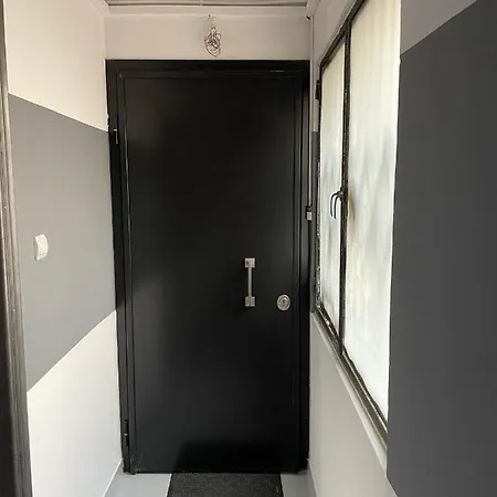Historical Centre 2 Bedroom Apt. Apartment *